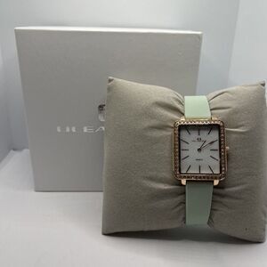 Oceanaut Adorn OC0277 Women's Green Rubber Analog White Dial Quartz Watch VIA455